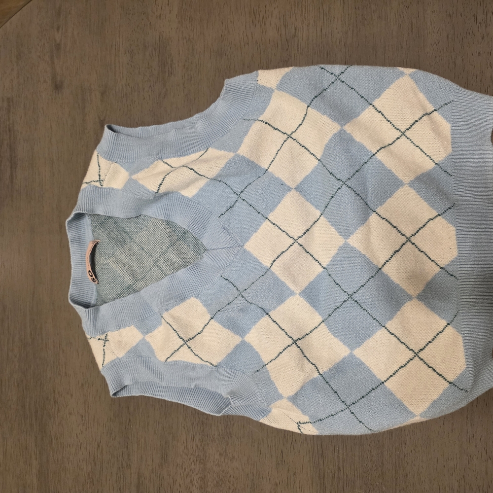 SO Blue and White Argyle Sweater Vest